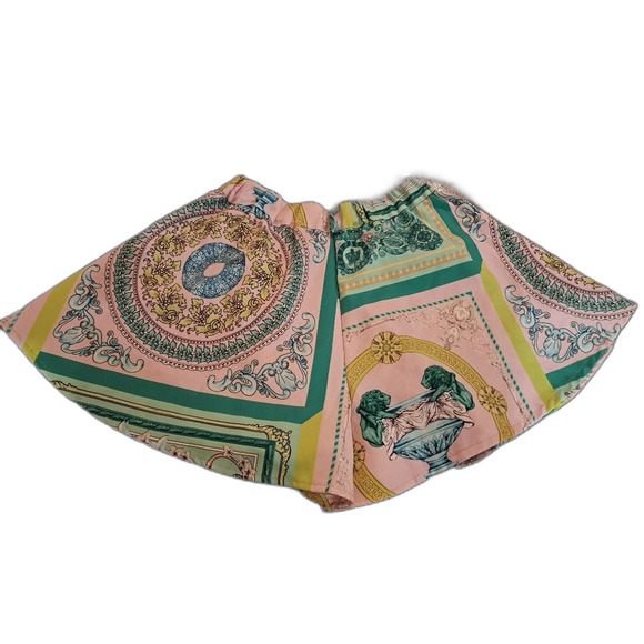 Garconne Multicolor Loose Fit Shorts Antique French Victorian Print, size S/M - Picture 10 of 13